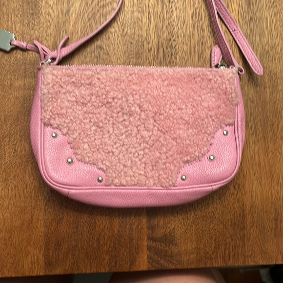 Coach pink shearling crossbody - Picture 9 of 13